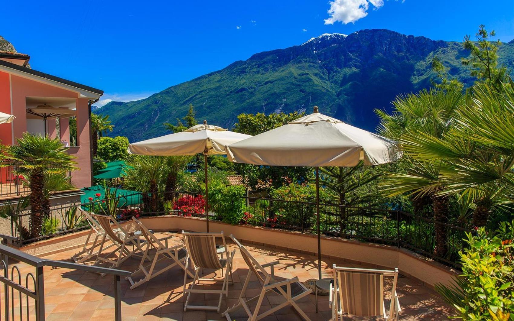 Hotel La Gardenia & Villa Oleandra ลีโมเนซุลการ์ดา ห้อง รูปภาพ