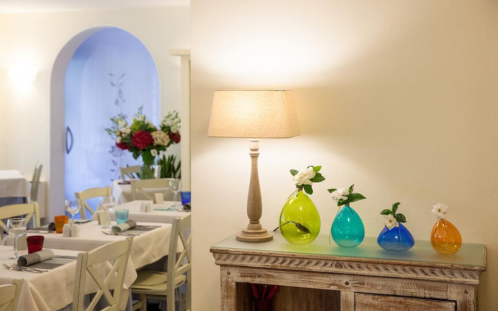 Hotel La Gardenia & Villa Oleandra ลีโมเนซุลการ์ดา ภายนอก รูปภาพ