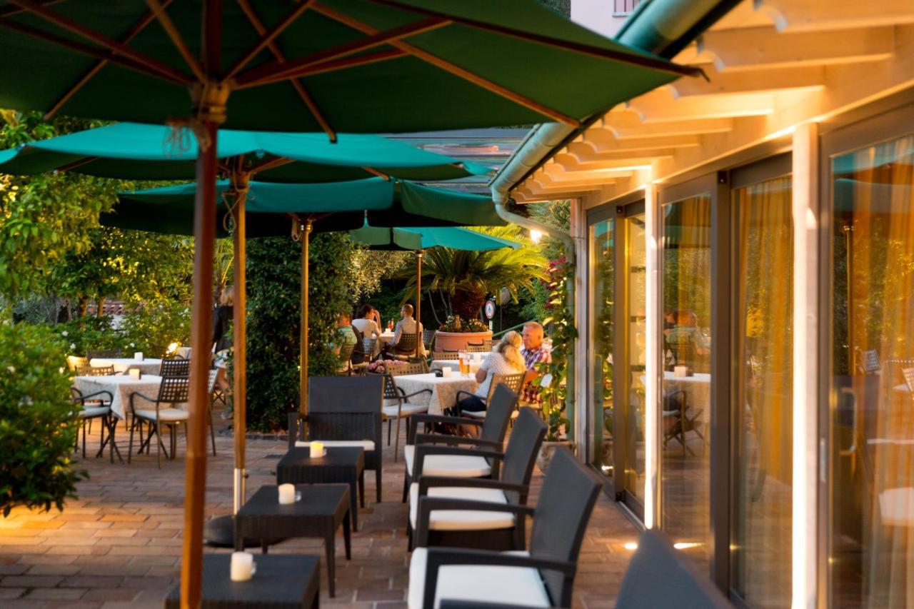 Hotel La Gardenia & Villa Oleandra ลีโมเนซุลการ์ดา ภายนอก รูปภาพ